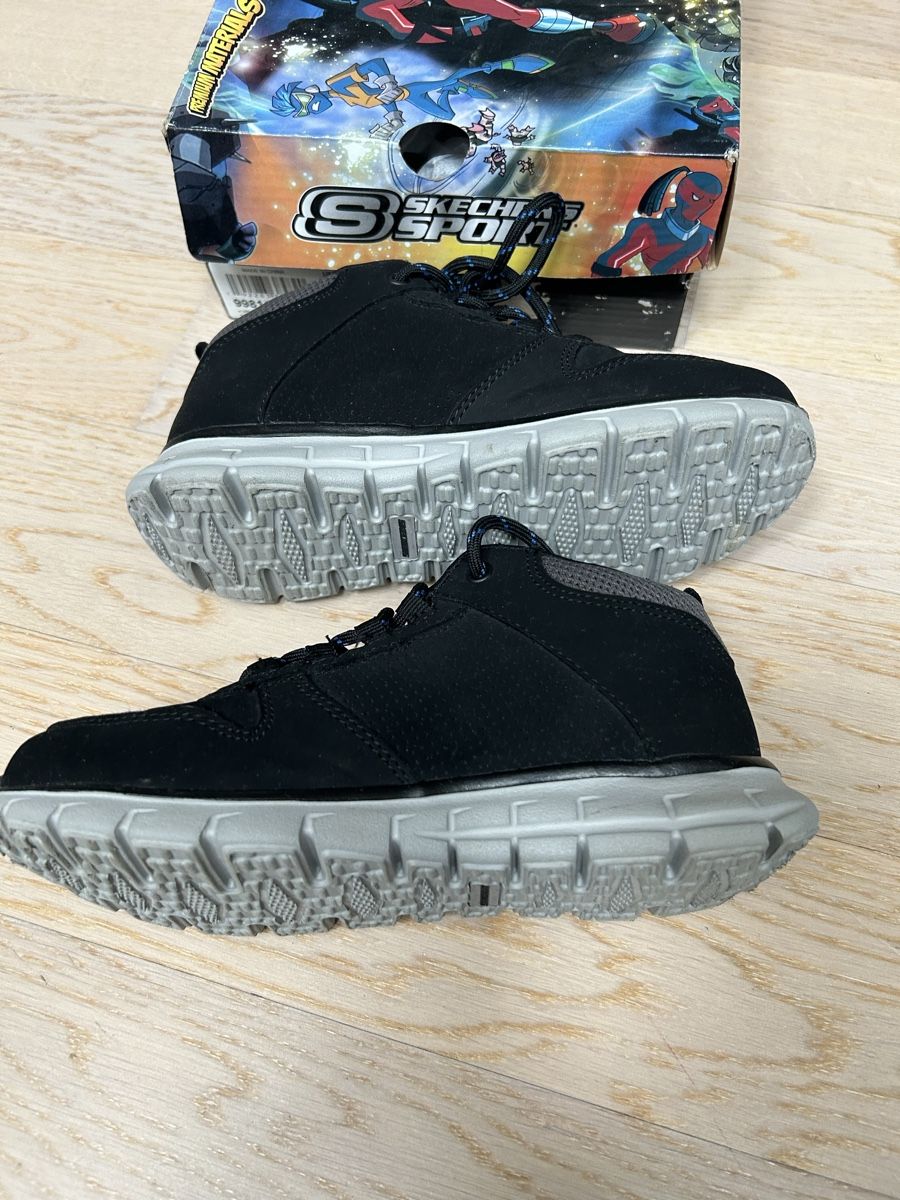 Skechers Schuhe für Jungen: Sketchers Schuhe 34 Neu – Neu (gemäss Beschreibung) aus Muri AG von Mkikus 1