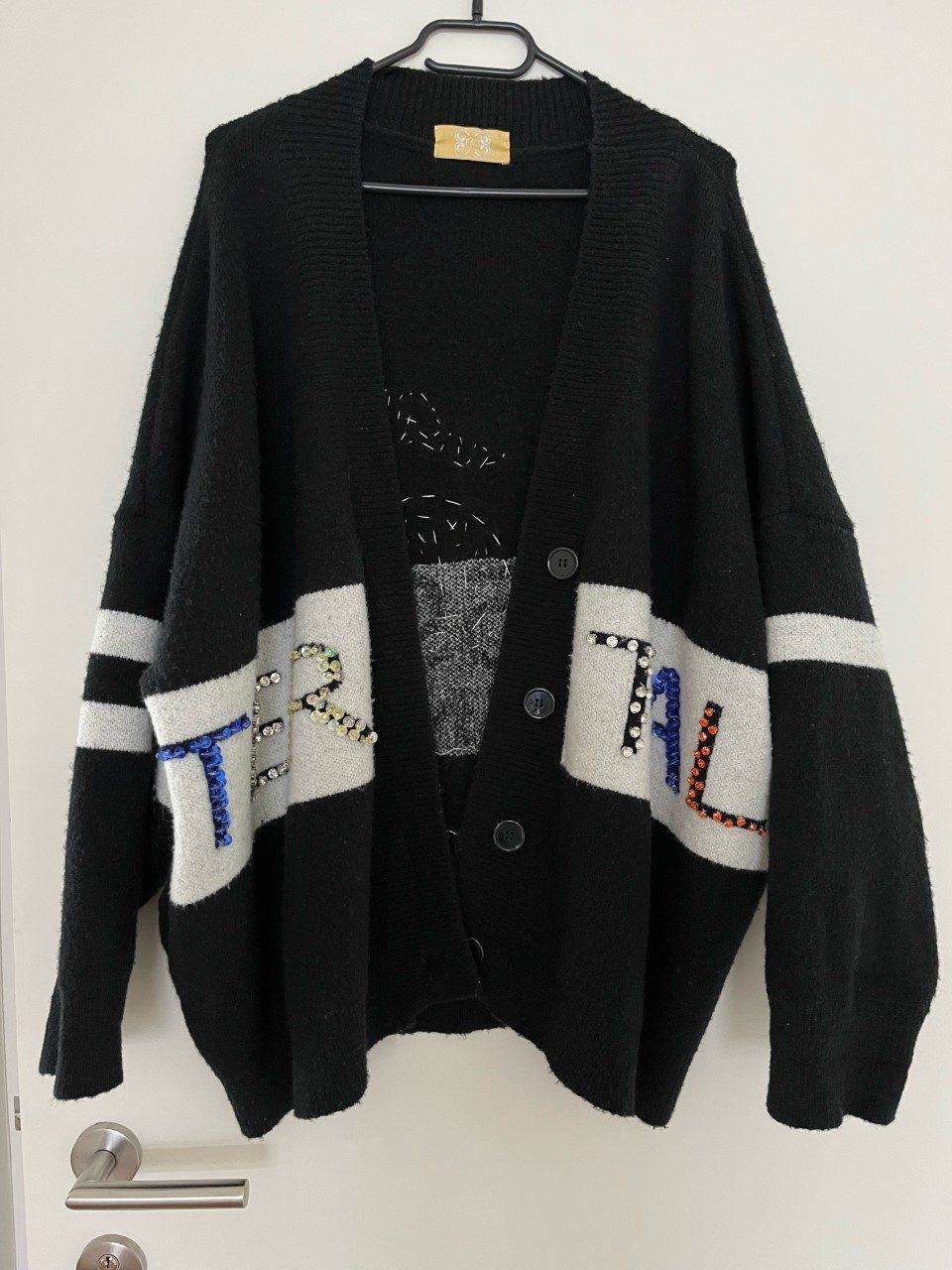 Pullover & Sweatshirts: Pullover One Size, Farbe weiss – Gebraucht aus Triesen von dardaleni 3