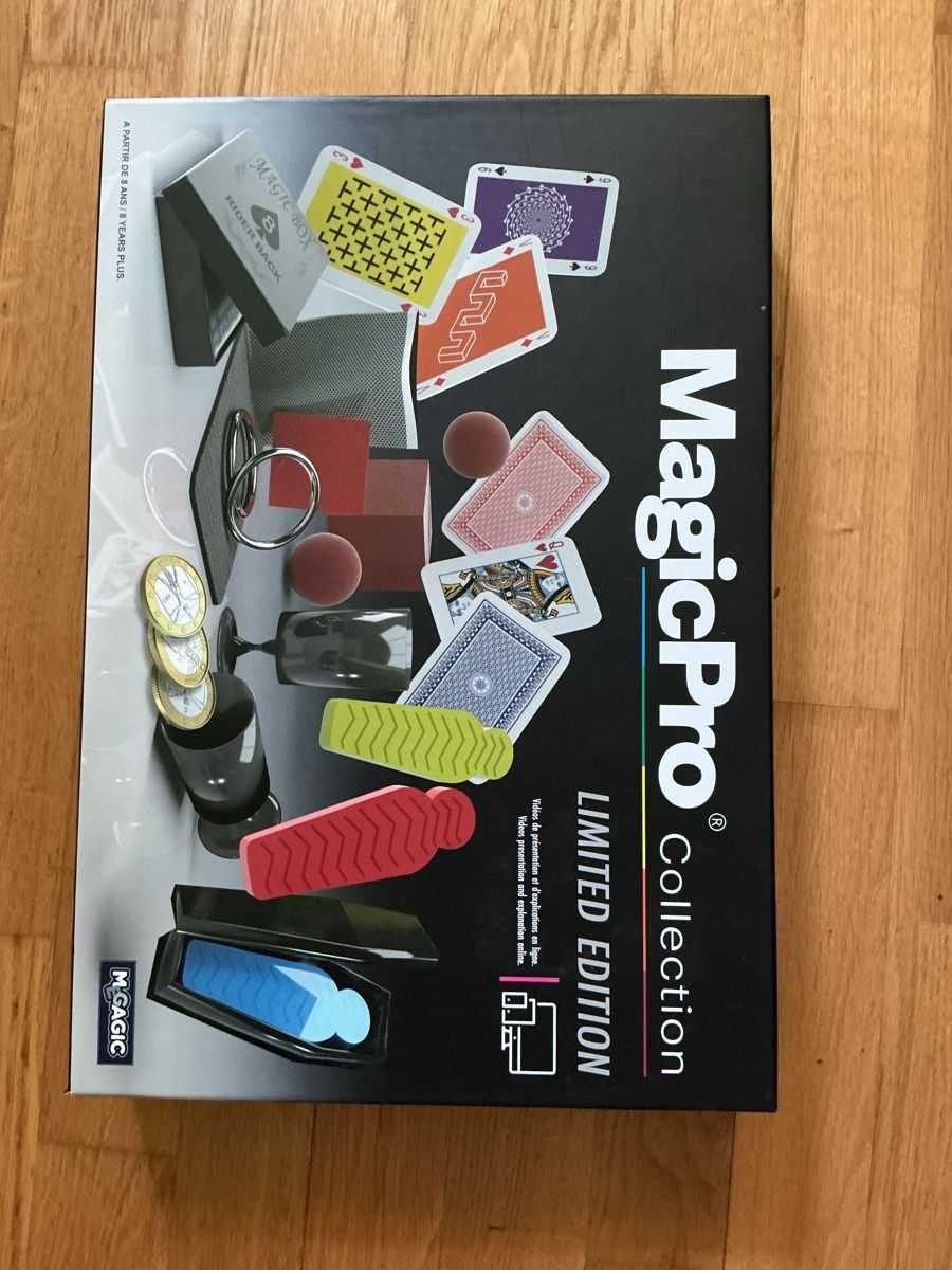 Jeux: MagicPro Collection Limited Edition Magic Set – D'occasion à Zürich par Dekker25