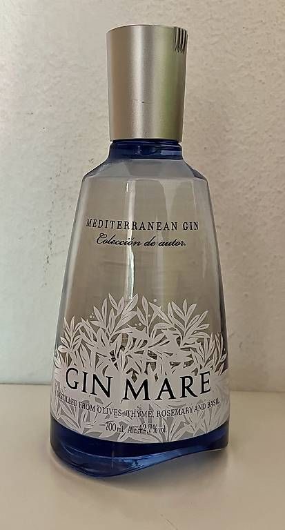 Bevande alcoliche: Ungeöffnete 70cl Flasche Gin Mare Mediterranean Gin – Usato da Wädenswil venduto da esp_z8tb