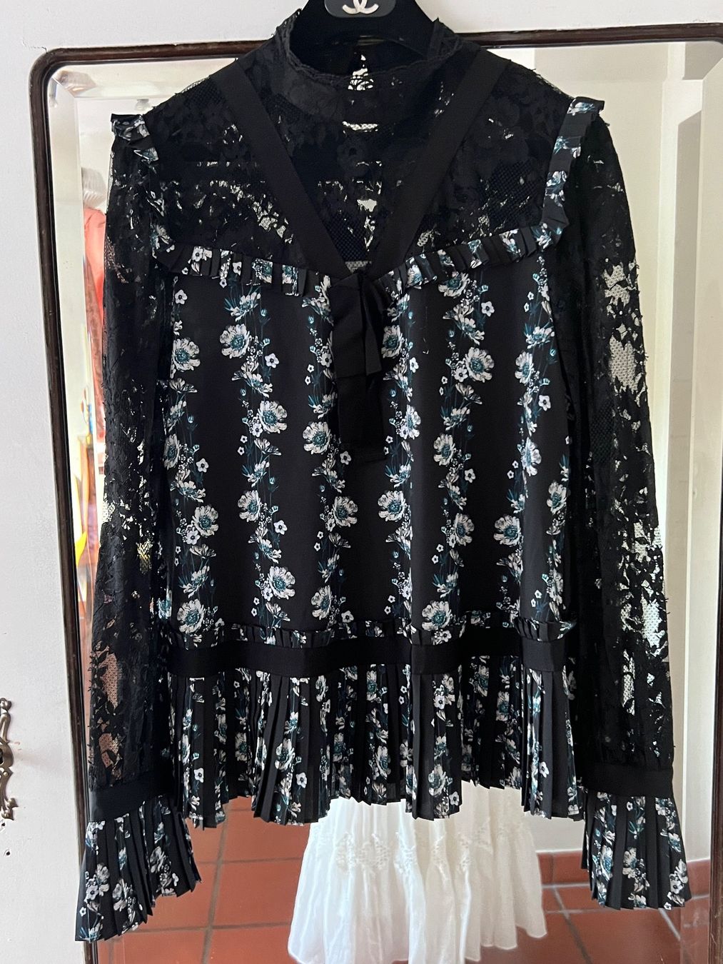 Blusen: Bezaubernde Erdem Bluse 36 – Gebraucht aus Zürich von panka01 1