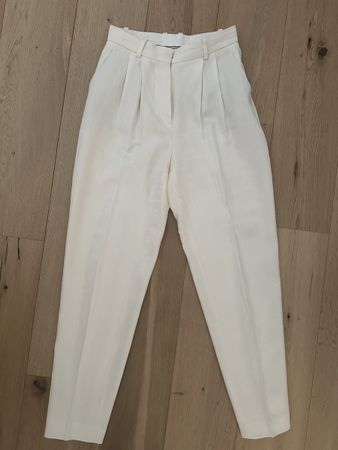 Damen Hose weiss Grösse 36 BOSS neuwertig