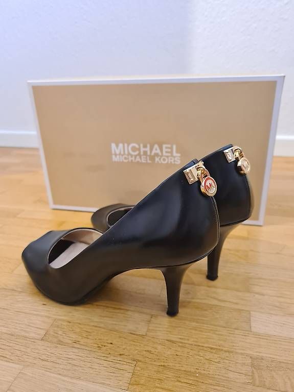 Scarpe da donna: Michael Kors High Heel Pumps Gr. 36 – Usato da Bern venduto da bra_22gp 1