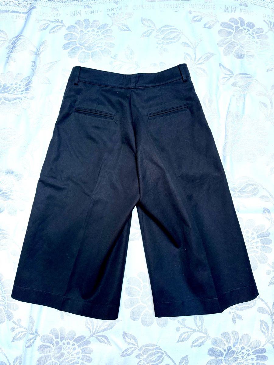 Pantaloni: Tod’s Bermuda S – Usato da Barna venduto da orbuyorcry 2