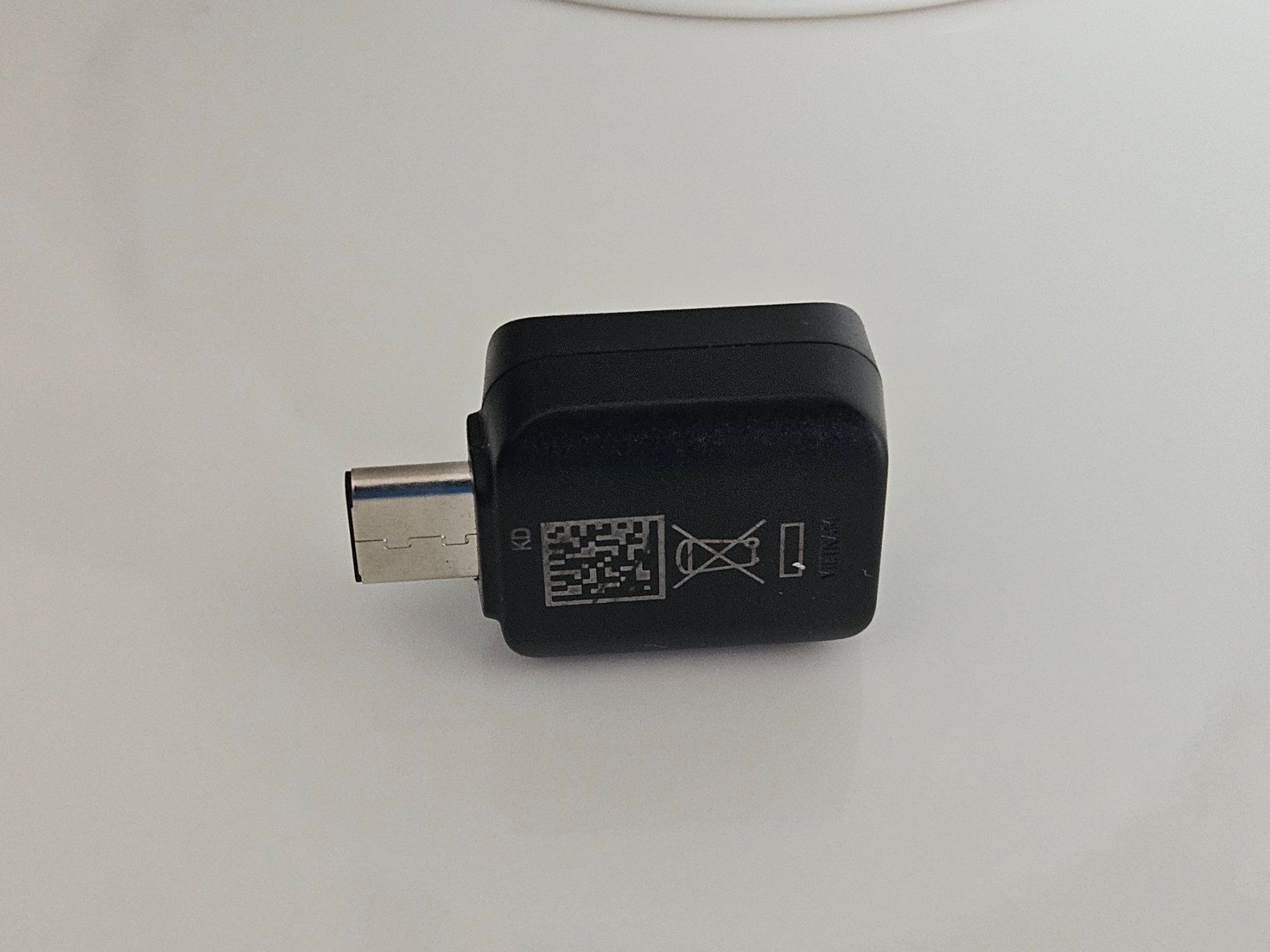 Samsung Unità & Adattatore: Samsung Adapter USB auf USB c Neuwertig – Nuovo (secondo la descrizione) da Chur venduto da Einszweidreiviermein 5