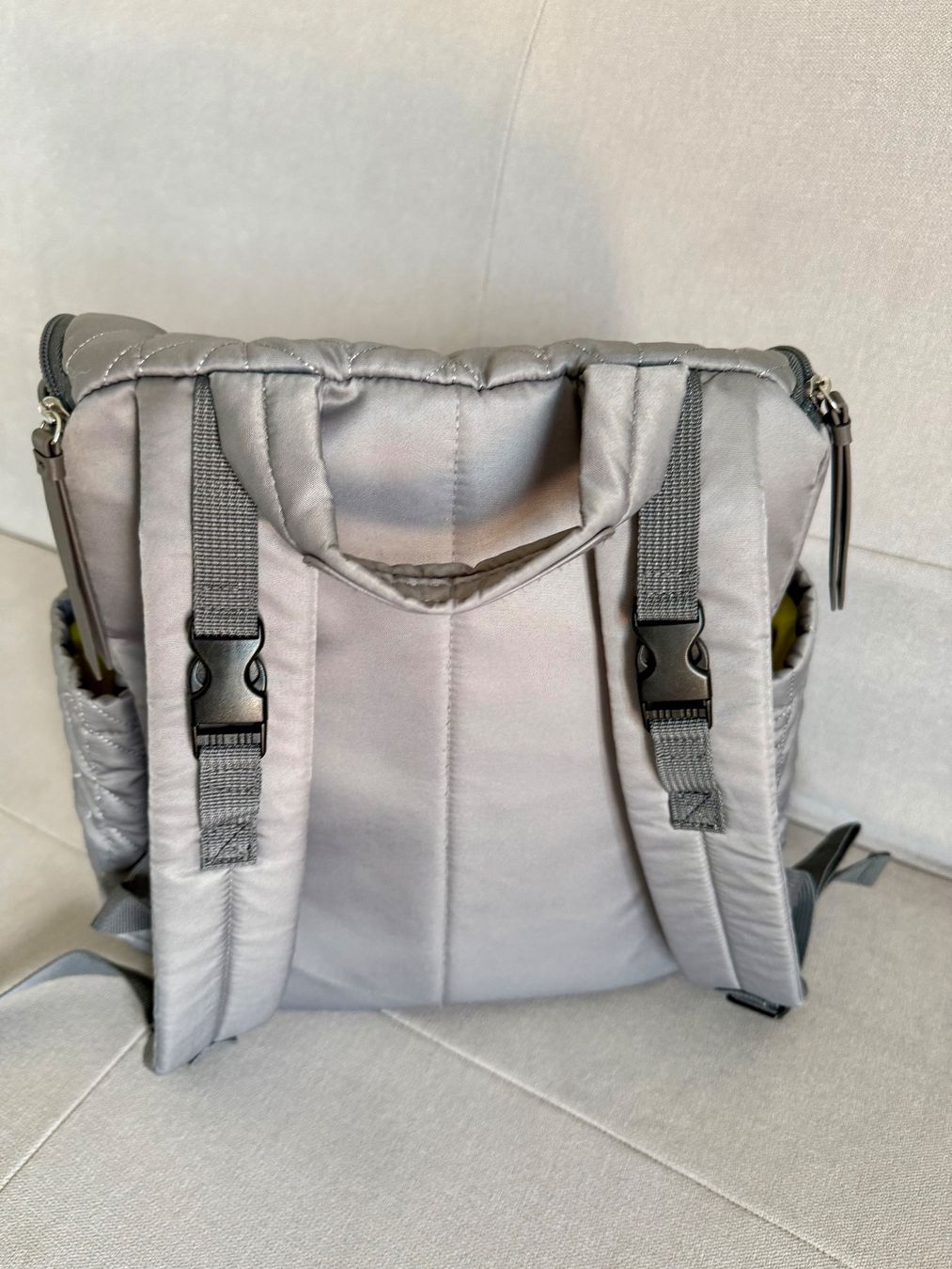 Zaini: Skip Hop Forma Wickelrucksack Grau – Usato da Zollikerberg venduto da AnniP 2