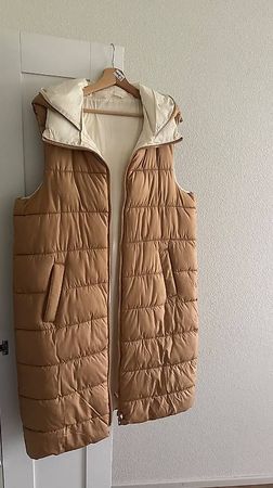 ärmellose Jacke