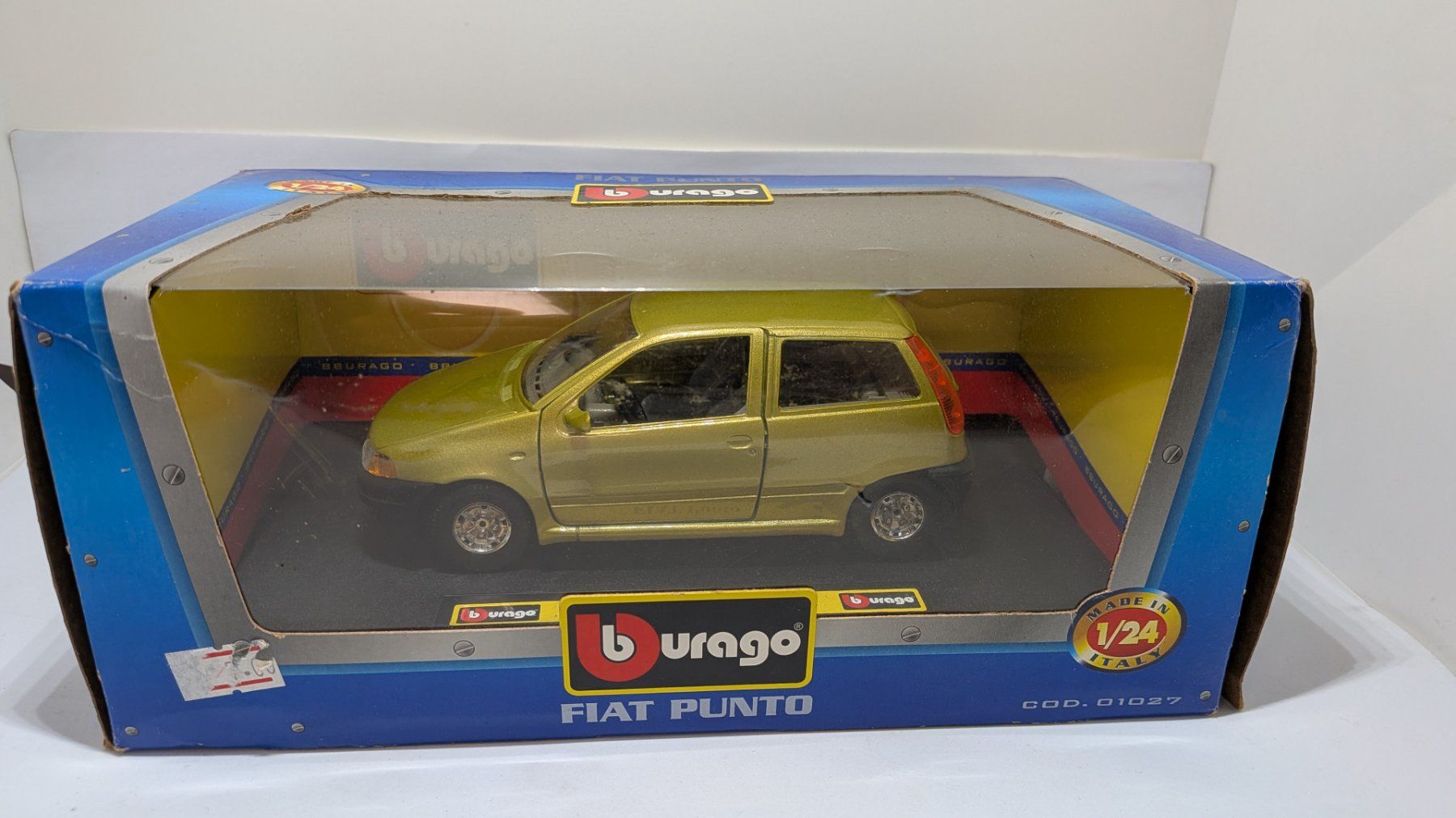 Bburago Modellautos: 1:24 Fiat Punto Bburago – Gebraucht aus Cugnasco von AndyAlfa