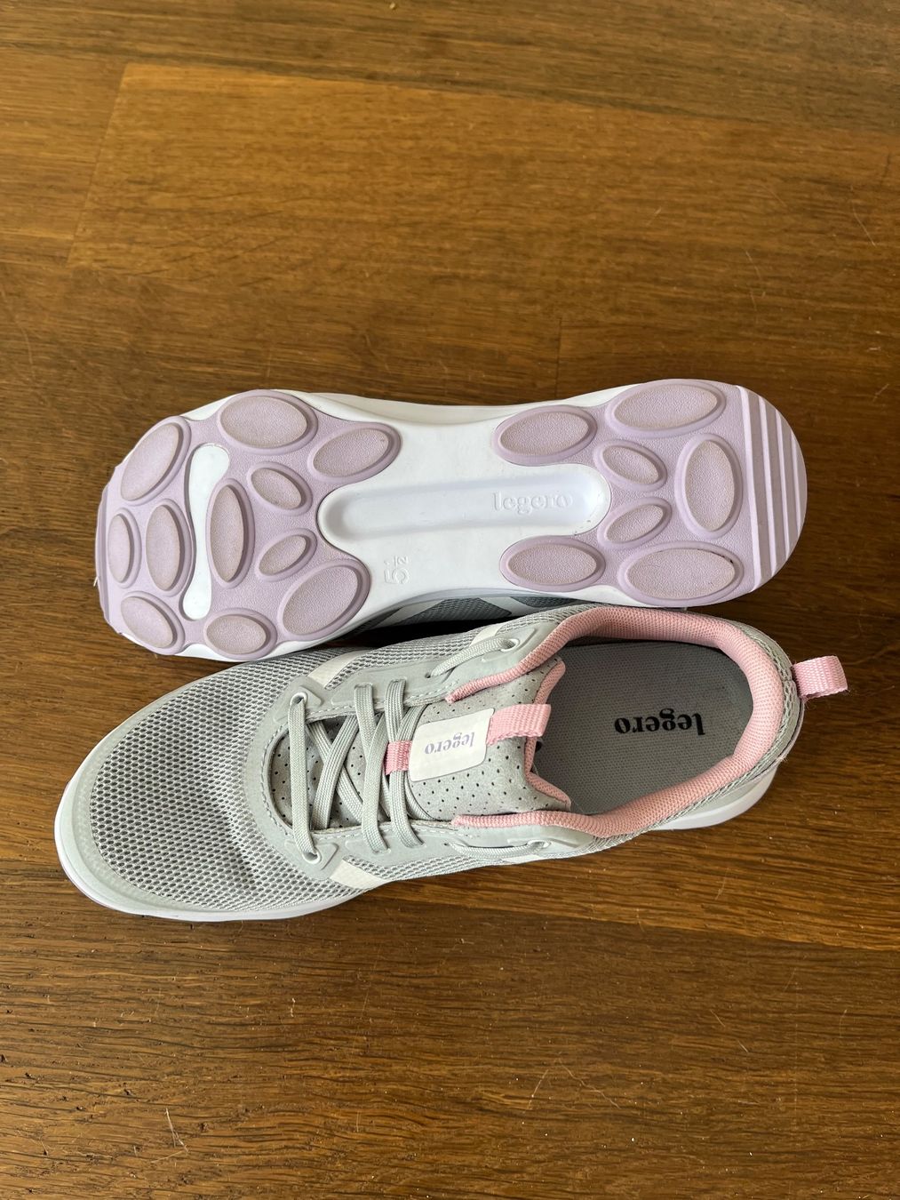 Legero Scarpe da donna: Sneaker Legero – Usato da Zürich venduto da tiger22 1