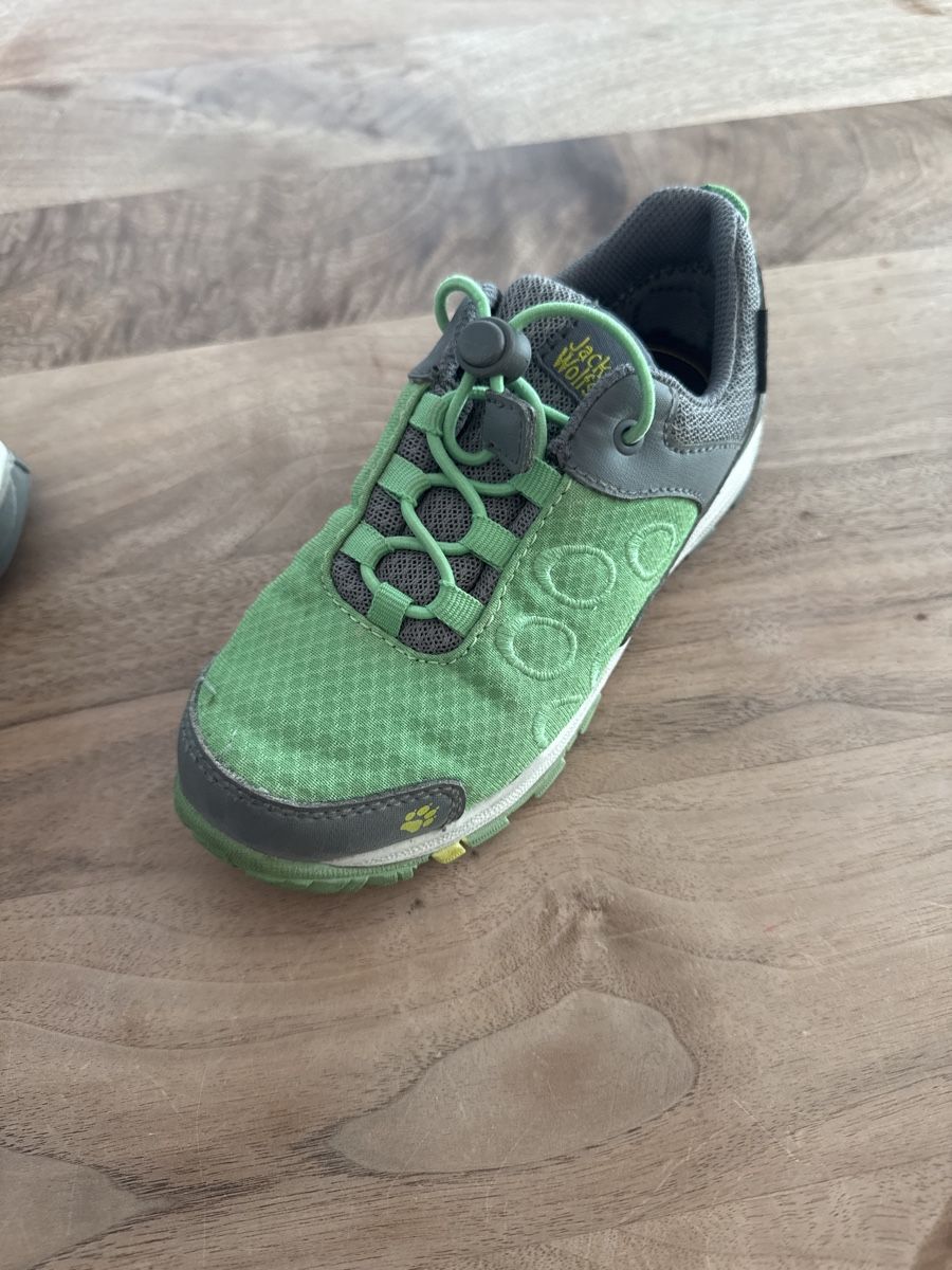 Jack Wolfskin Scarpe per ragazzi: Jack Wolfskin Trekking Schuhe Gr 29 – Usato da Baar venduto da Tasha04 2