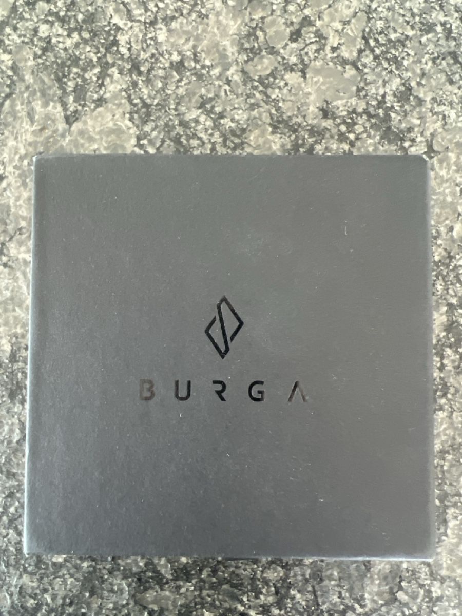 Apple Cover & Protezioni schermo: Burga Airpod Case – Nuovo (secondo la descrizione) da Kallnach venduto da Xy 1