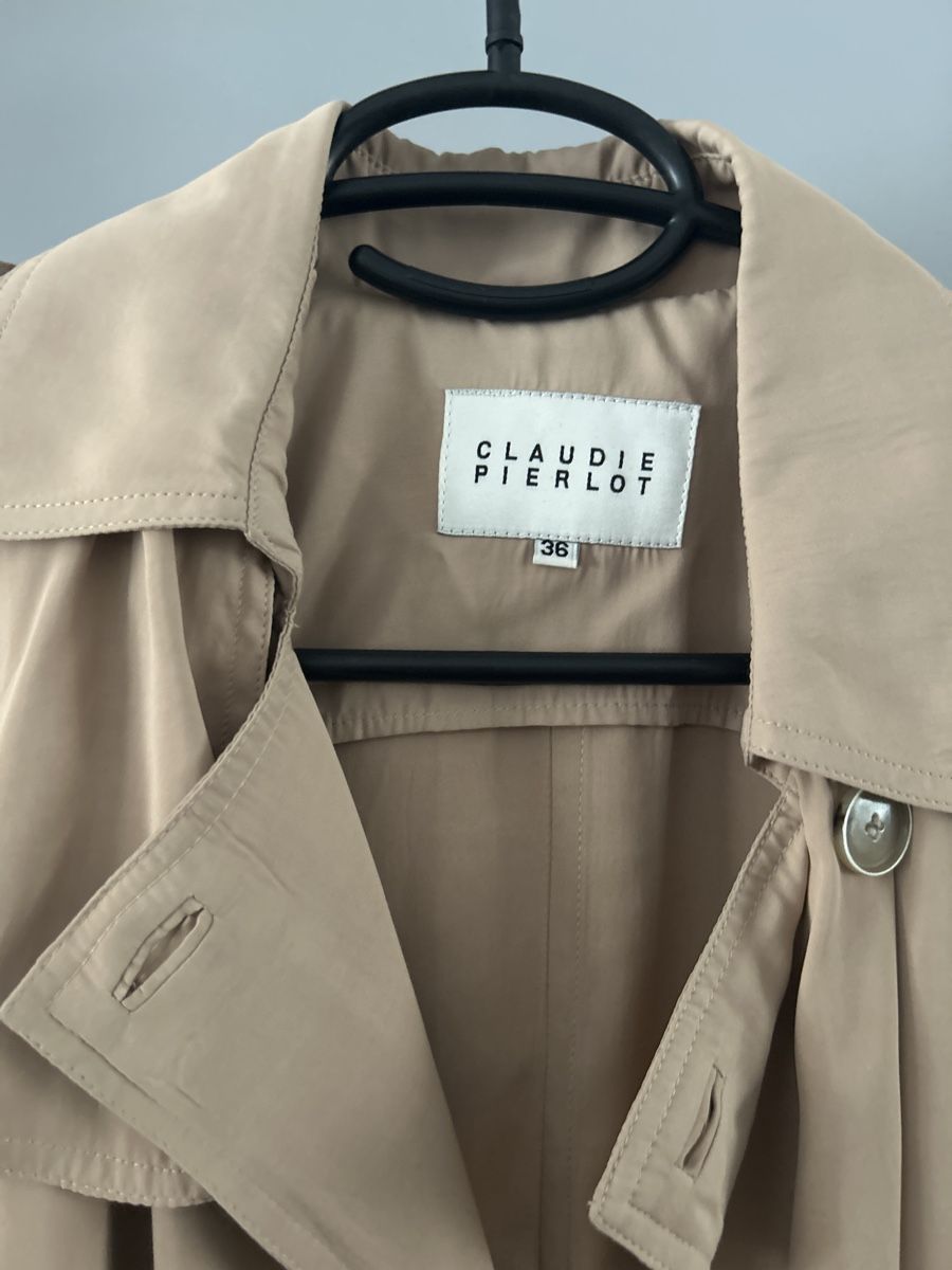 Claudie Pierlot Cappotti: Claudie Pierlot Mantel – Usato da zürich venduto da gettingridofstuff 1
