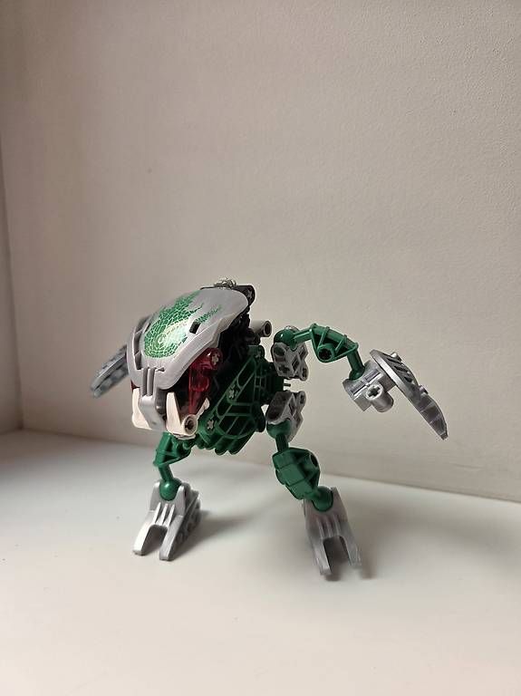 Spielzeuge: Lego Technic Bionicle Bohrok verde – Gebraucht aus Locarno von gab_22kt