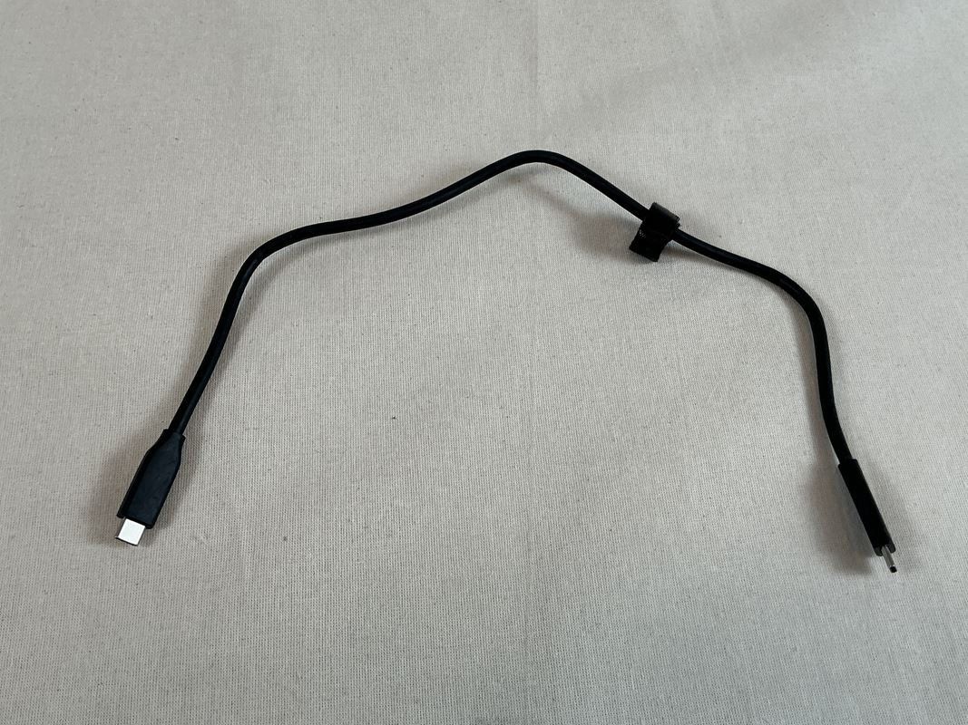 Câbles: USB-C auf USB-C Ladekabel schwarz – D'occasion à Richterswil par Restwert_Richterswil 3