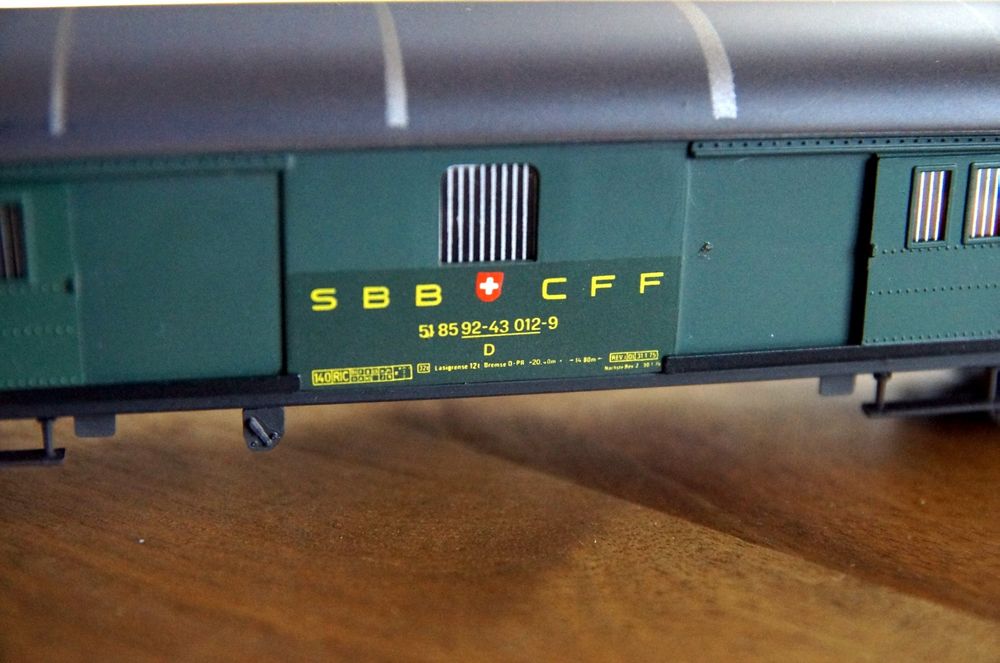 Metropolitan Modelleisenbahnen: Metrop/API 7040 - SBB Gepäckwagen D (RIC F4ü) – Gebraucht aus Schönenwerd von Steidi 3
