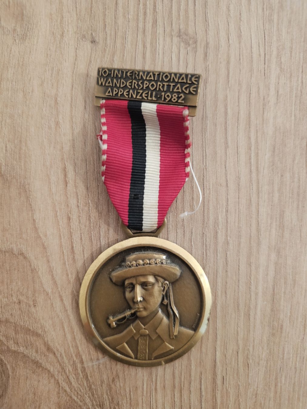 Medaglie: Wandermedaille Appenzell 1982, Bronzemedaille – Usato da Burgdorf venduto da Paedii01
