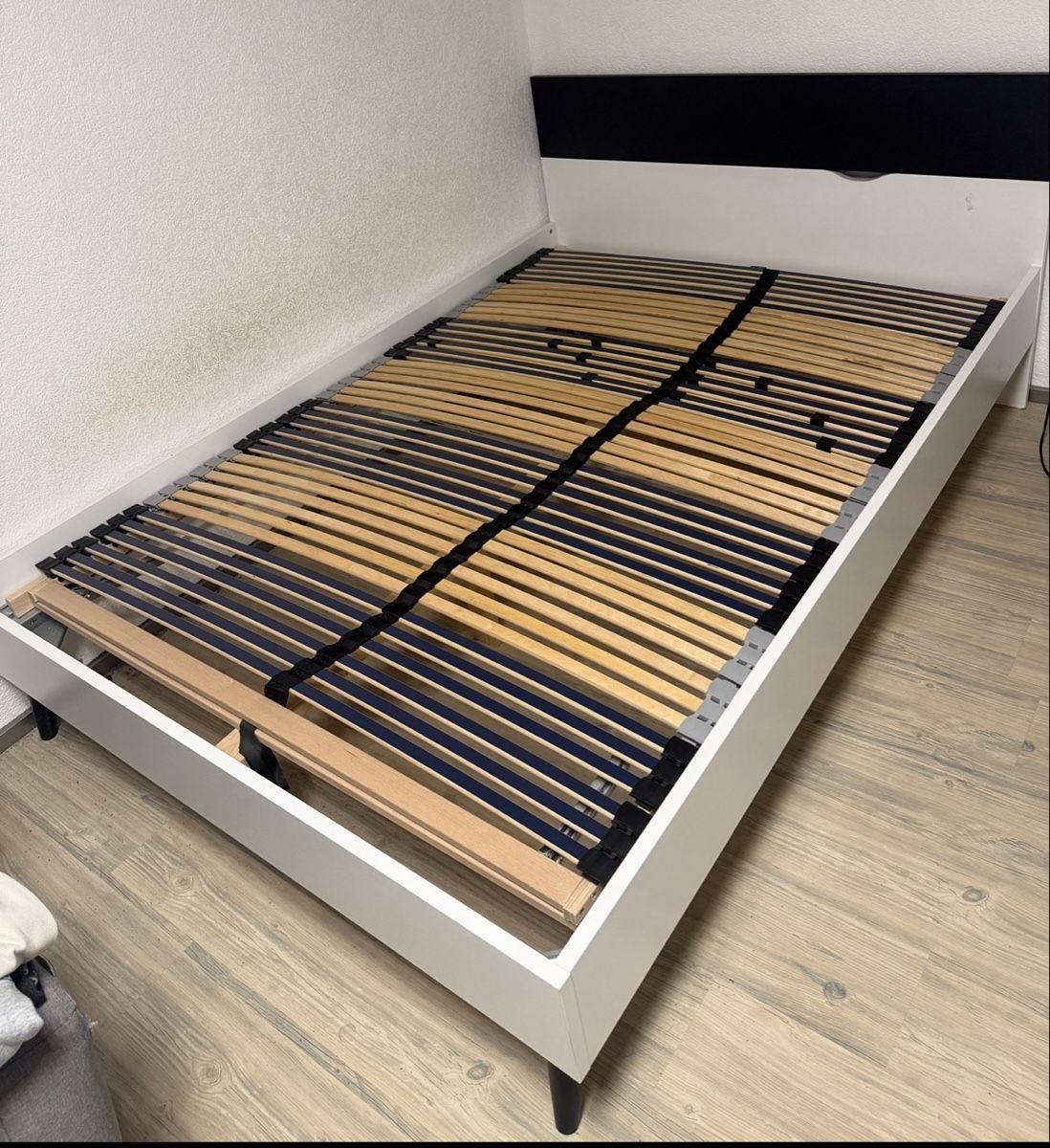 Letti: Komplettbett 140 x 200 cm – Usato da Wattenwil venduto da Coffeehouse82 2