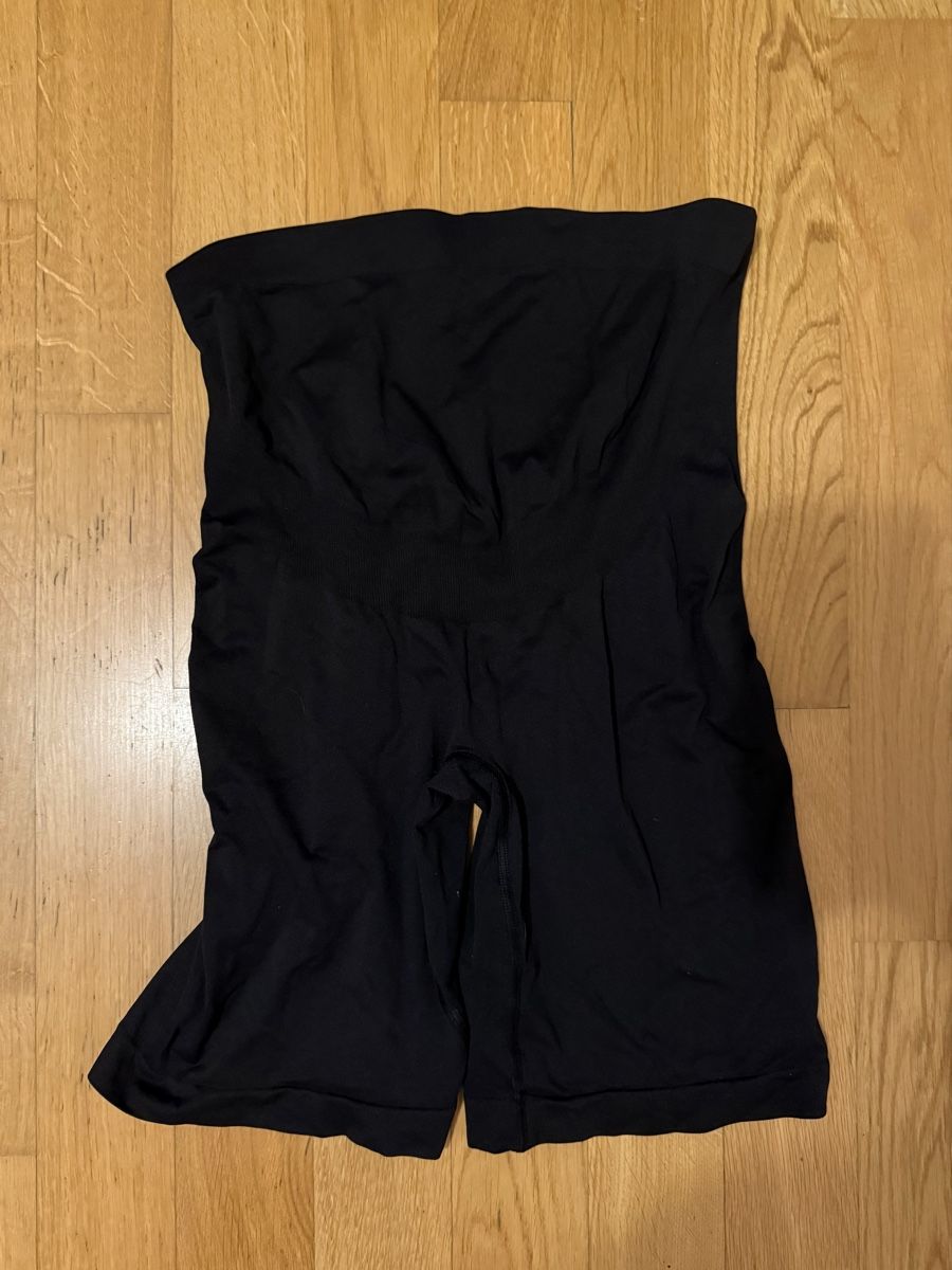 Kleiderpakete: Umstands shorts  – Gebraucht aus Dietikon von sof_rf8s 1