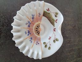 Vintage Schale, Opaline-Glas mit Dekor, Rand gewellt,Top!
