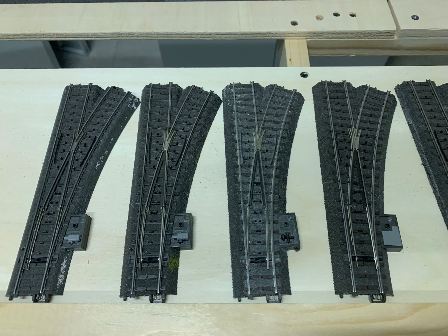Märklin Modellini di ferrovie: Märklin 24612 Weichen Set rechts - 8 Stück – Usato da Mettmenstetten venduto da Superwaelti 1