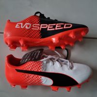 NEUE tolle Evo Speed Puma-Nocken Fussballschuhe Gr. 38