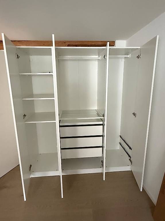Armadi: IKEA PAX Kleiderschrank weiss – Usato da Winterthur venduto da kat_s9nl 1