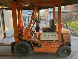 Toyota Stapler Benzin