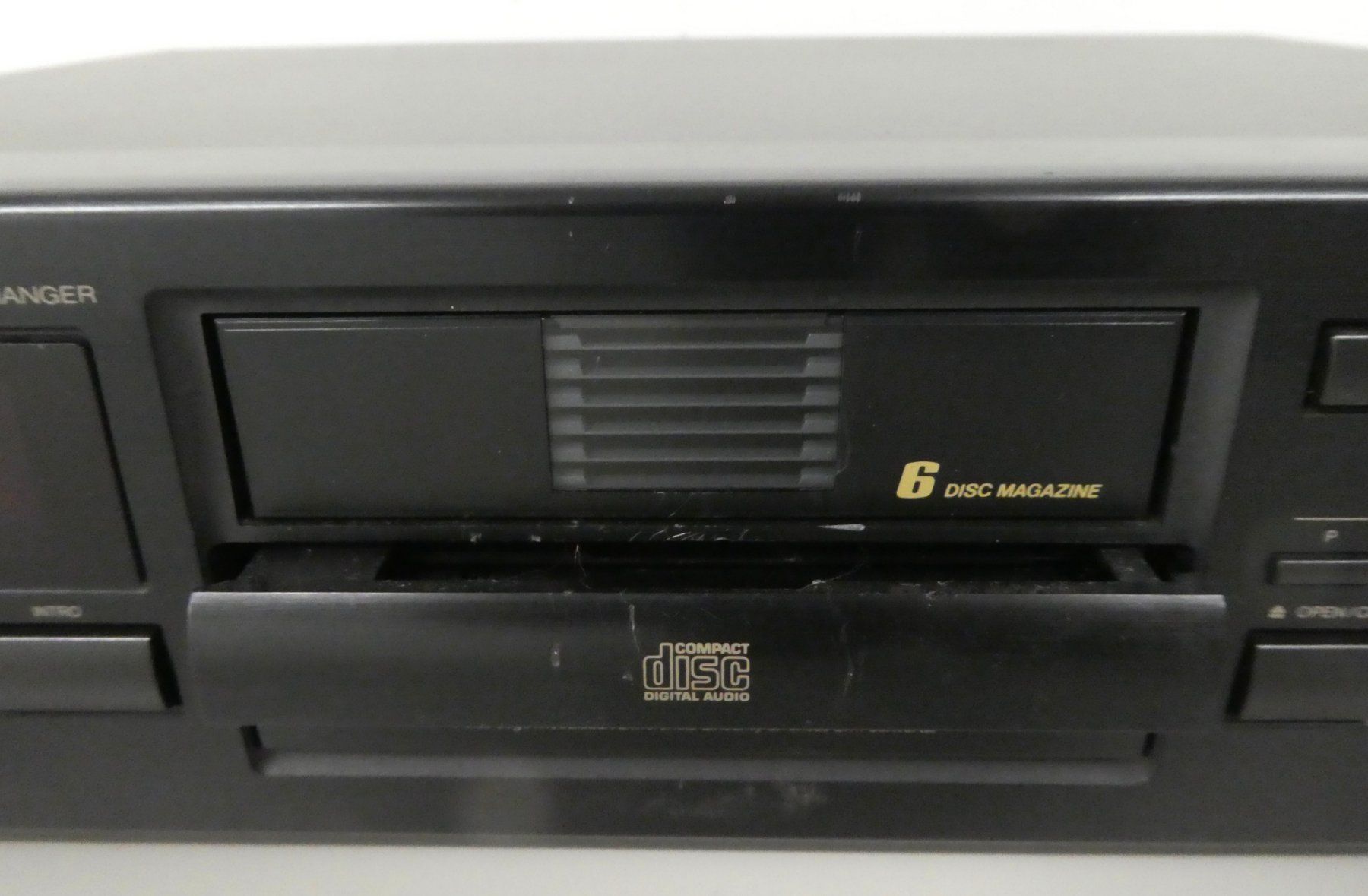 JVC Sistemi audio & multimediali: Lecteur MultiCD JVC XL-M408Bk – Difettoso da Fribourg venduto da Maiko0 2