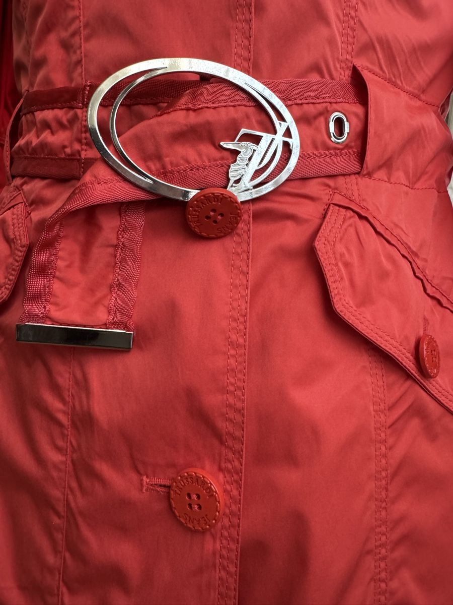 Trussardi Giacche: Original Trussardi Coral Rain Jacket, Size 42 – Nuovo (secondo la descrizione) da Wallisellen venduto da Corinne.- 3