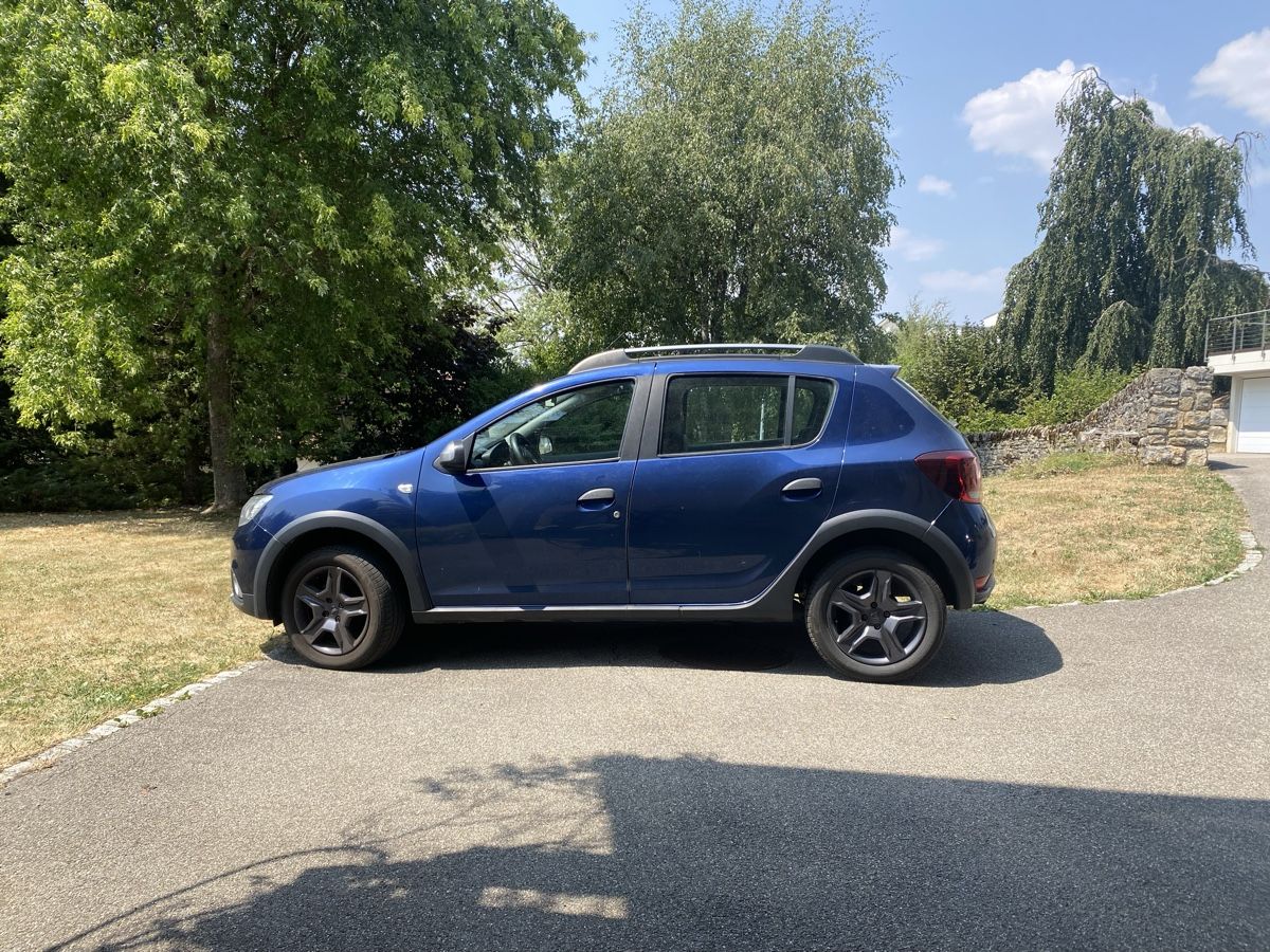 Dacia Autos: Dacia Sandero Stepway Tc09 – D'occasion à Le Noirmont par jaqui1