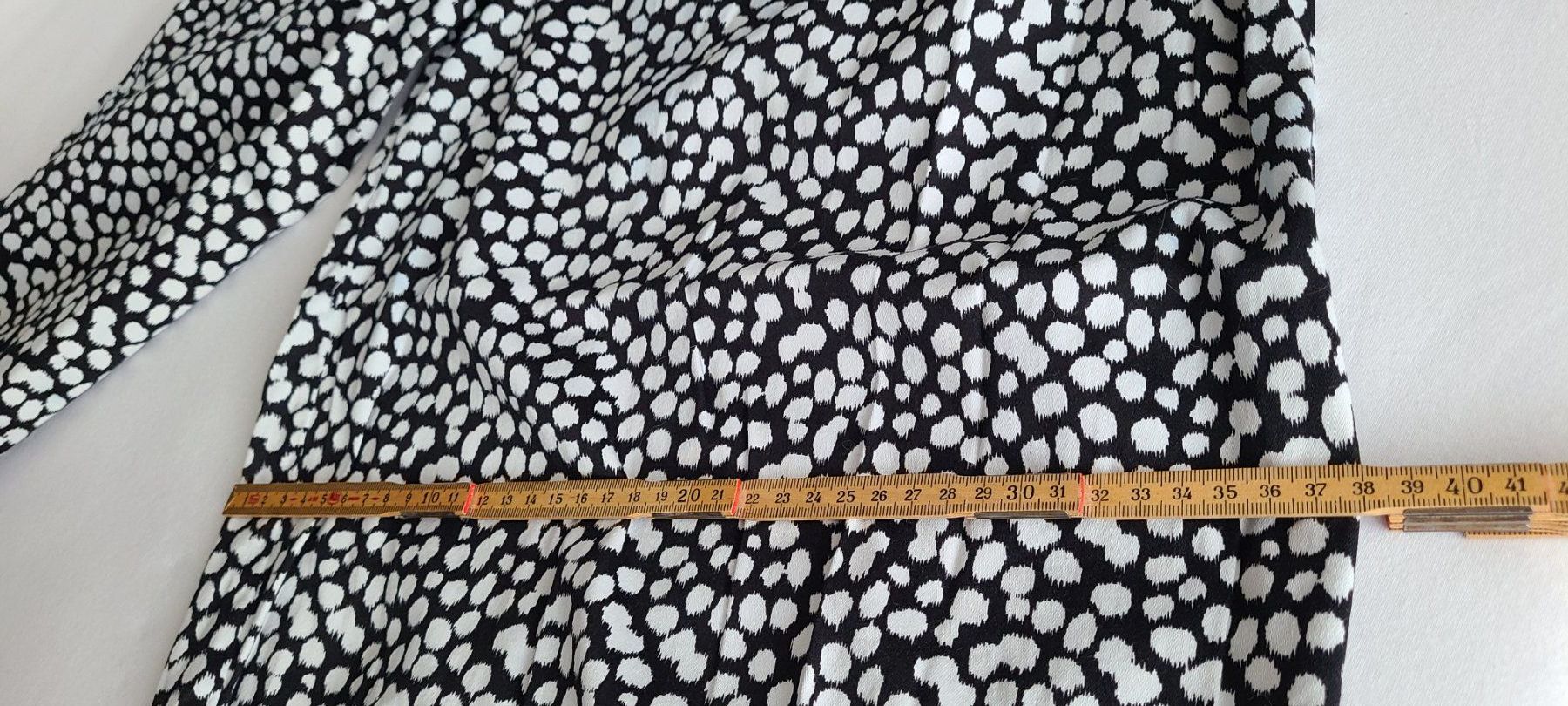 Pantaloni: Sommerhose, Gr. 36 – Usato da Basel venduto da Luzora 4