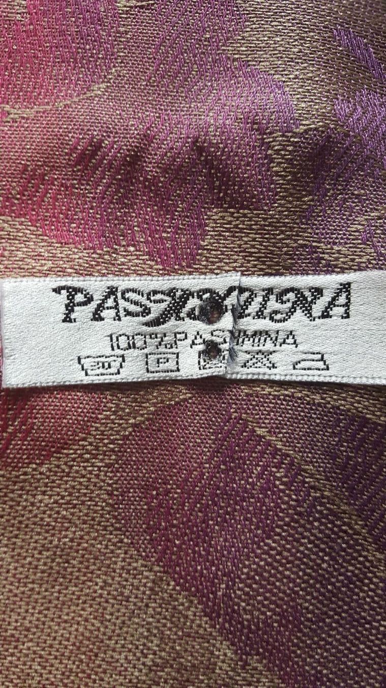 Foulards, Tücher & Schals: Seiden Schal – Neu und originalverpackt aus Dübendorf von Wiplala 2