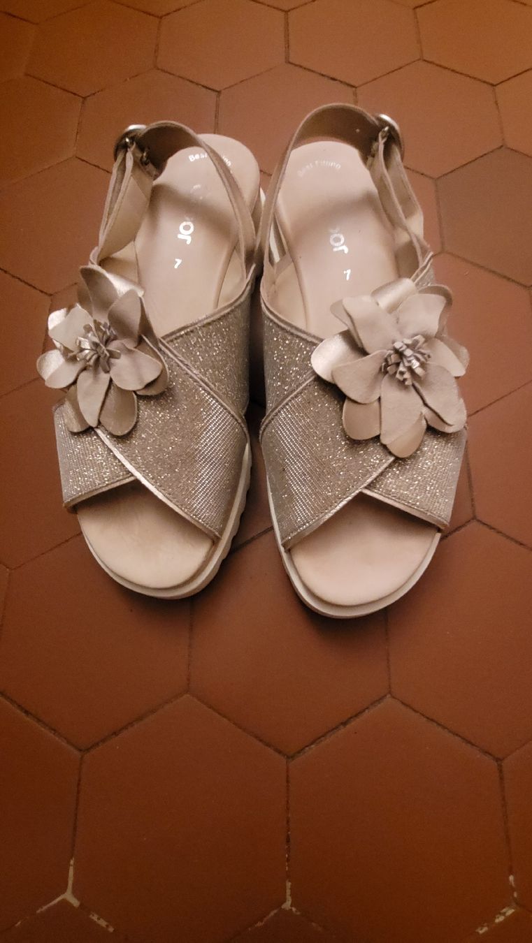 Gabor Scarpe da donna: Gabor Comfort Sandaletten Gr..41 Top – Usato da Winterthur venduto da Wohnhaus 3