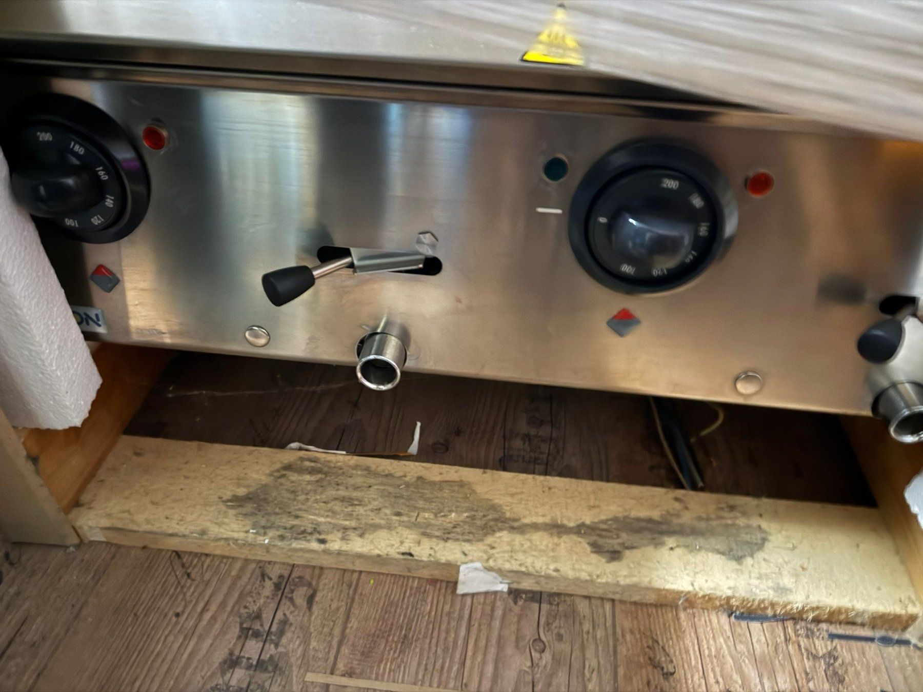 Elettrodomestici da cucina: Gastroprofi Doppelfritteuse EF777T ,neu – Nuovo e nell'imballaggio originale da Basel venduto da peterfalk 3