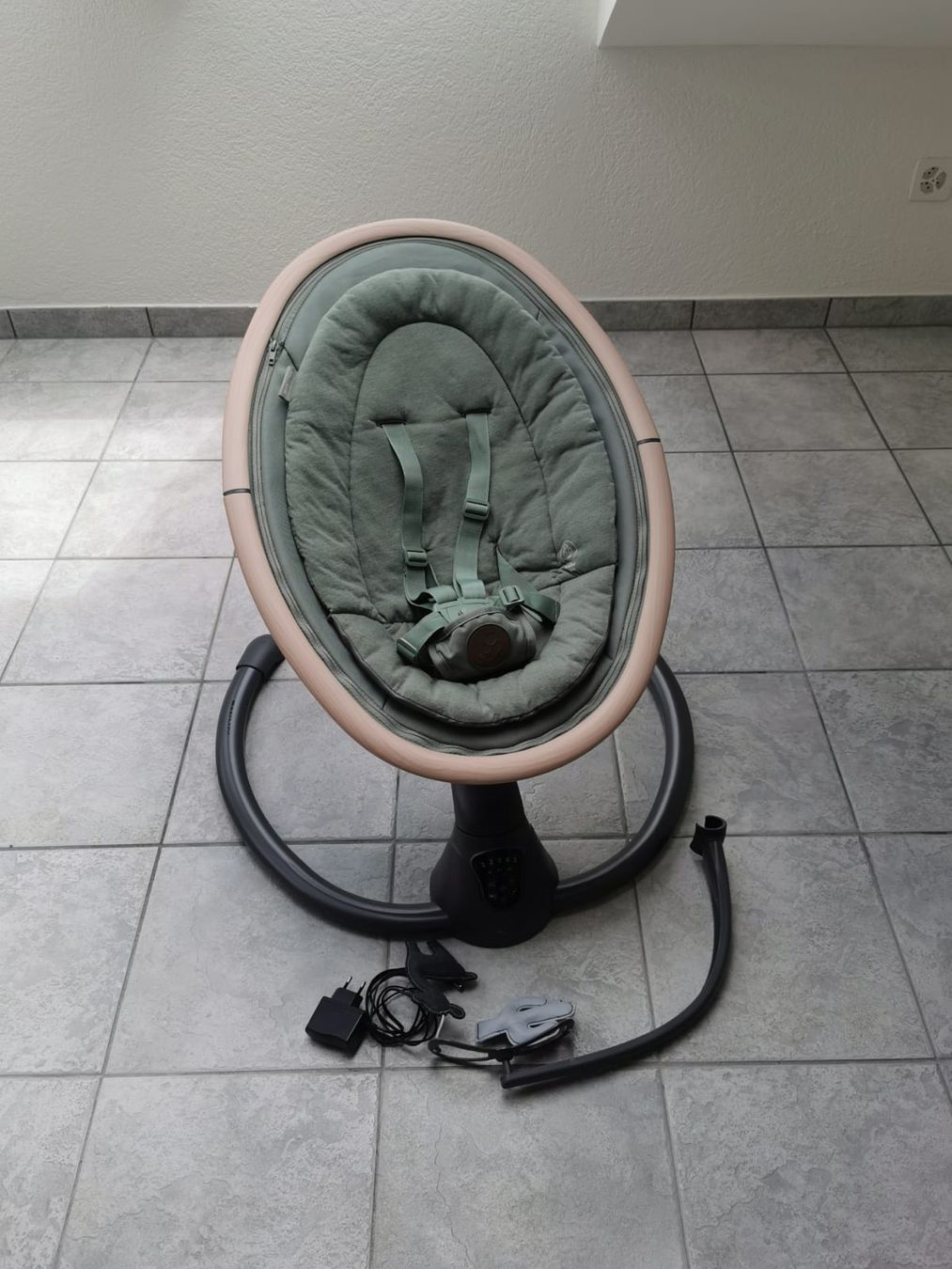 Maxi-Cosi Sdraiette & Sdraiette a dondolo: Maxi Cosi Cassia Swing / Babywippe – Usato da Brislach venduto da haexxxli 2