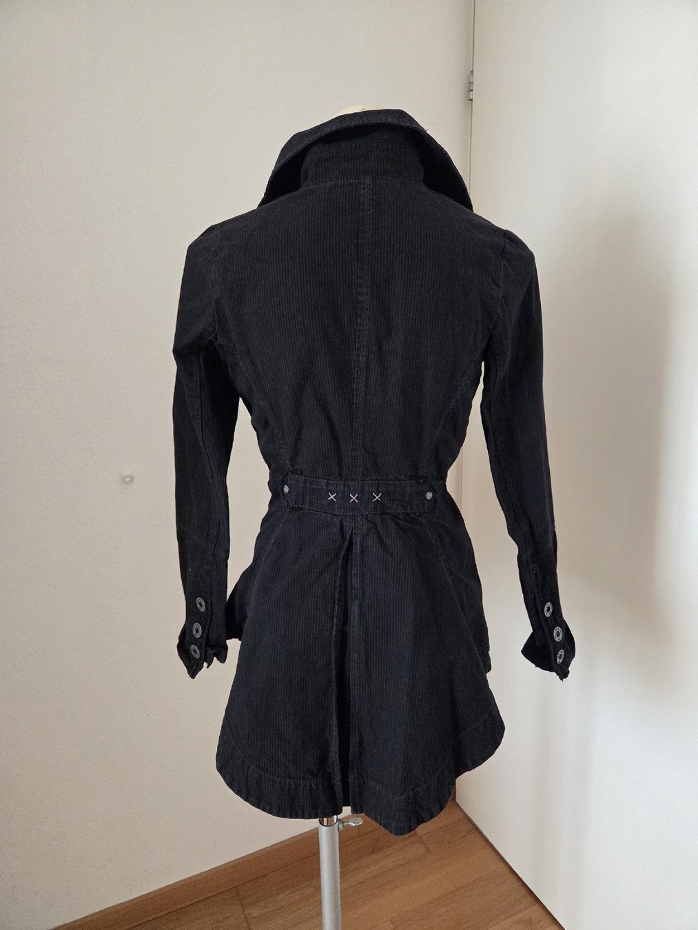 Nile Giacche: Nile Jacke – Usato da Luzern venduto da asmele2 4