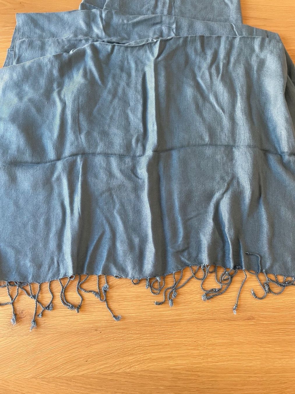 Foulards, Tücher & Schals: Schöner blauer Schal – Neu (gemäss Beschreibung) aus Chur von adien 2