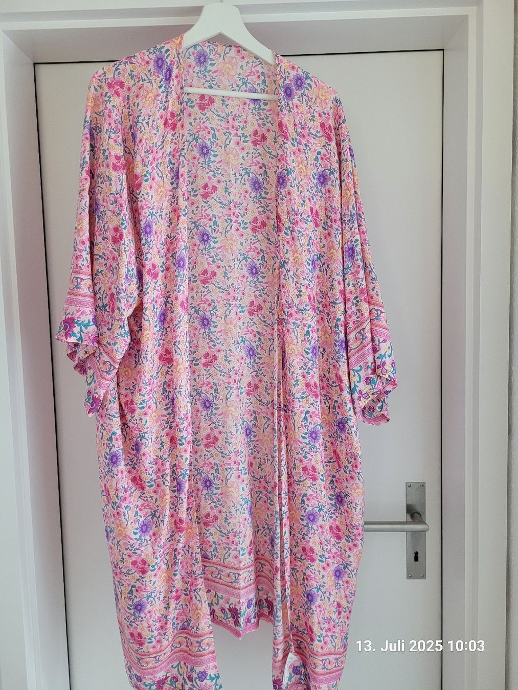 Jacken: Jäcklein mit Blume-  One Size, neu – Gebraucht aus Bünzen von Milly32 1