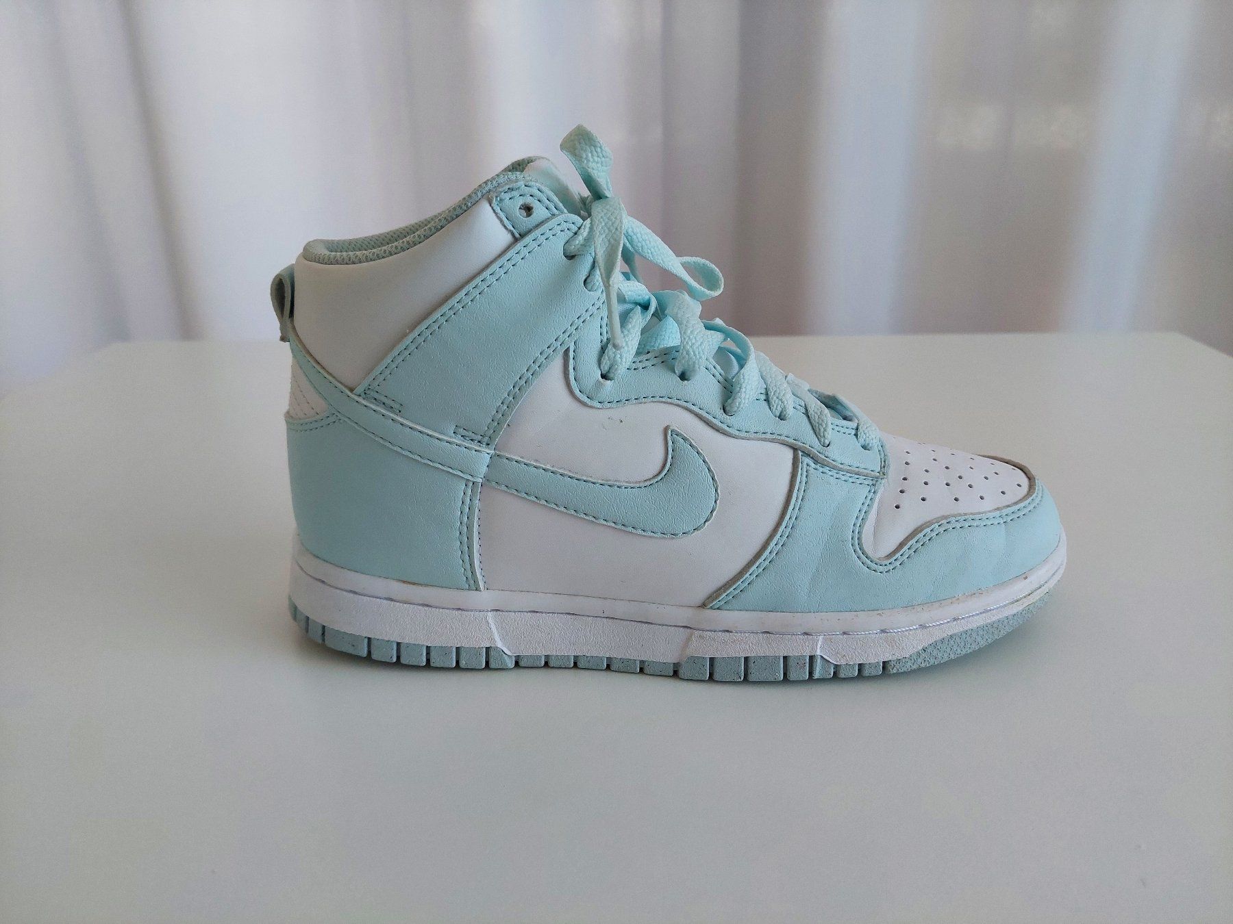 Nike Schuhe für Jungen: Nike Dunk High Next Nature  - Sneaker high - Grösse 37.5 – Gebraucht aus Zürich von Lacoste06 5
