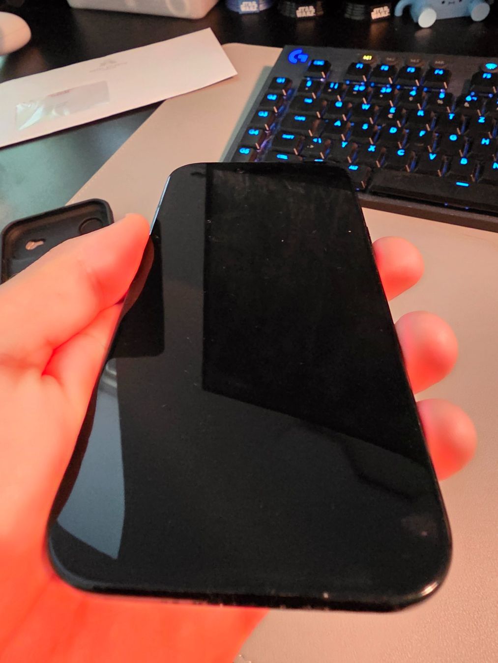 Apple Telefoni cellulari / Smartphones: Iphone Air 256GB, Batterie bei 100%, 42 ladezyklen – Nuovo (secondo la descrizione) da Zürich venduto da Flex111