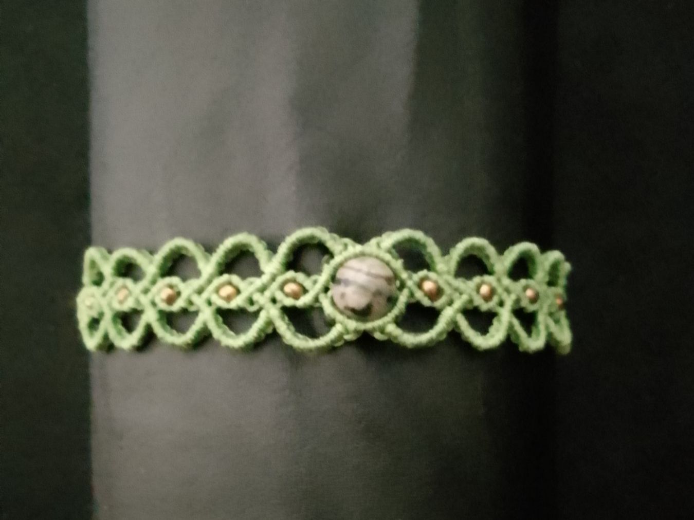 Bracciali & Braccialetti: handgemachtes Makramee Armband mit Ozeanjaspis – Nuovo (secondo la descrizione) da Pfäffikon ZH venduto da Emporos_42 2