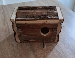 Nistkasten/Vogelhaus