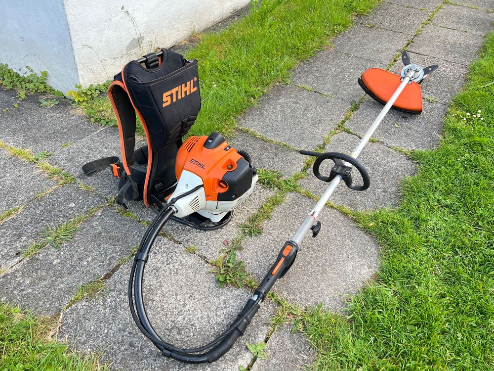 Profi Rasentrimmer STIHL FR 460 TC, Buhjar 2018 (Gebraucht) in Hinwil ...