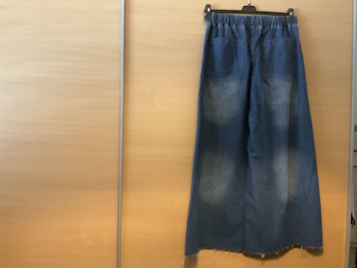 Jeans: Jeans large neuf taille L – Nuovo e nell'imballaggio originale da Murten venduto da Louis1954 3