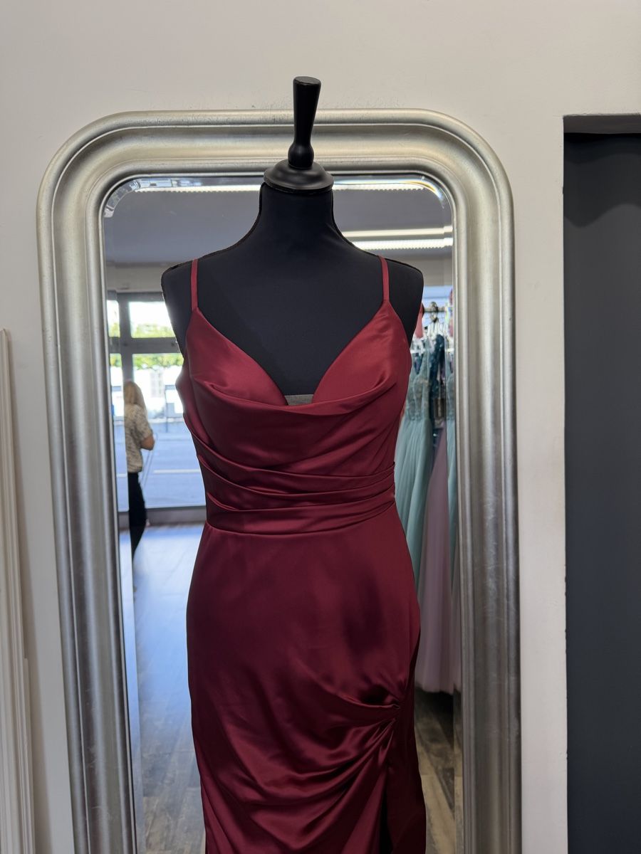Vestiti: Abendkleid bordeaux Grösse 36 neu – Nuovo e nell'imballaggio originale da Schlatt ZH venduto da xhesiesi 1