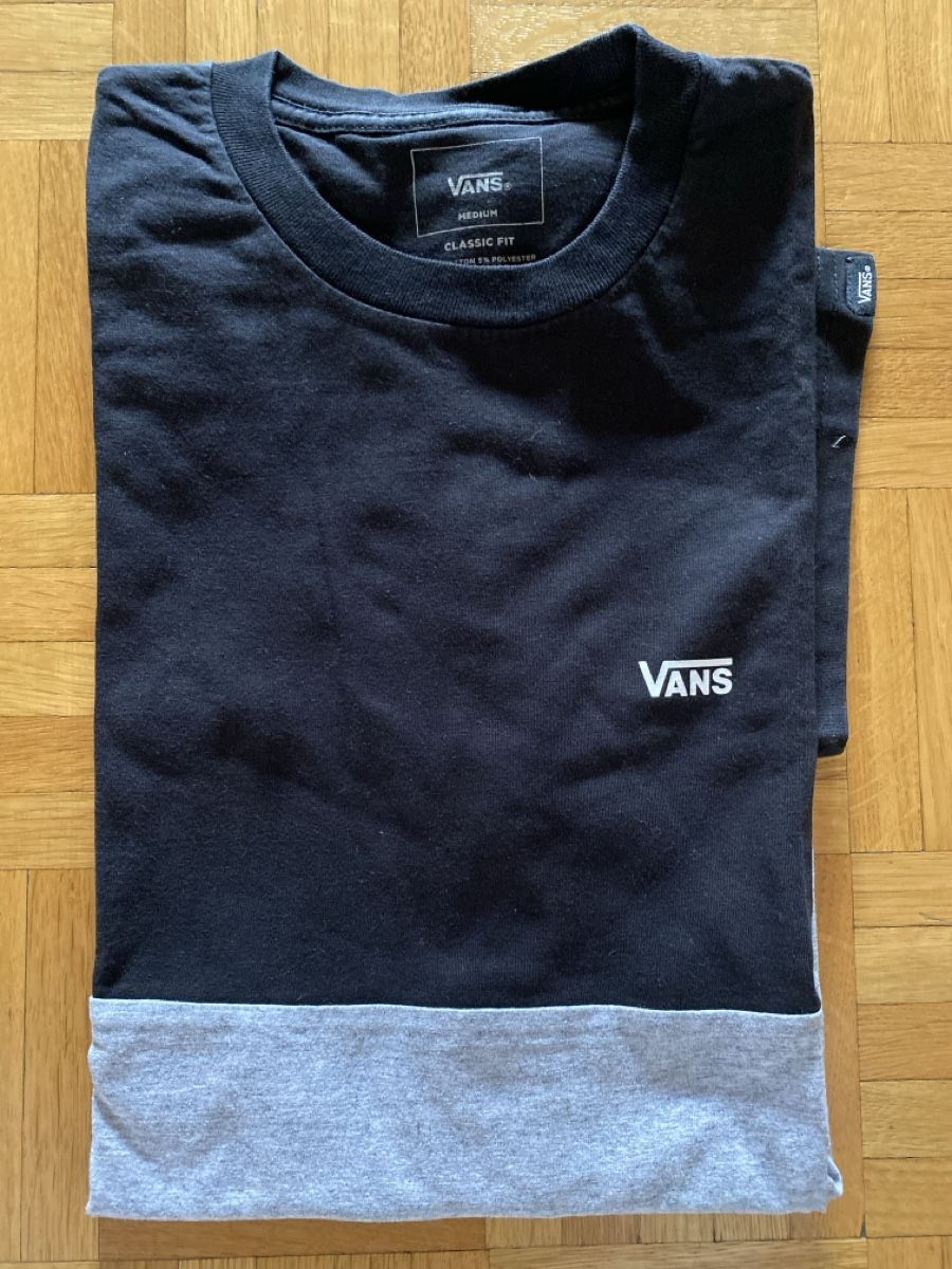 Vans T-shirt: T-shirt Vans noir & gris - Taille M – Nuovo (secondo la descrizione) da Genève venduto da swissjojo 1