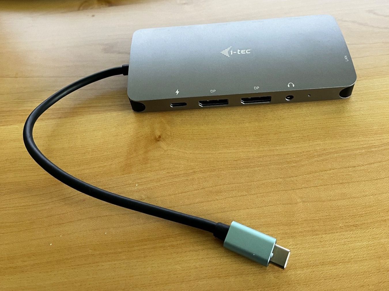 I-tec Docking station: i-tec Nano Dockingstation  |  USB-Hub  |  USB-C  |  100W – Usato da Obfelden venduto da sportster34
