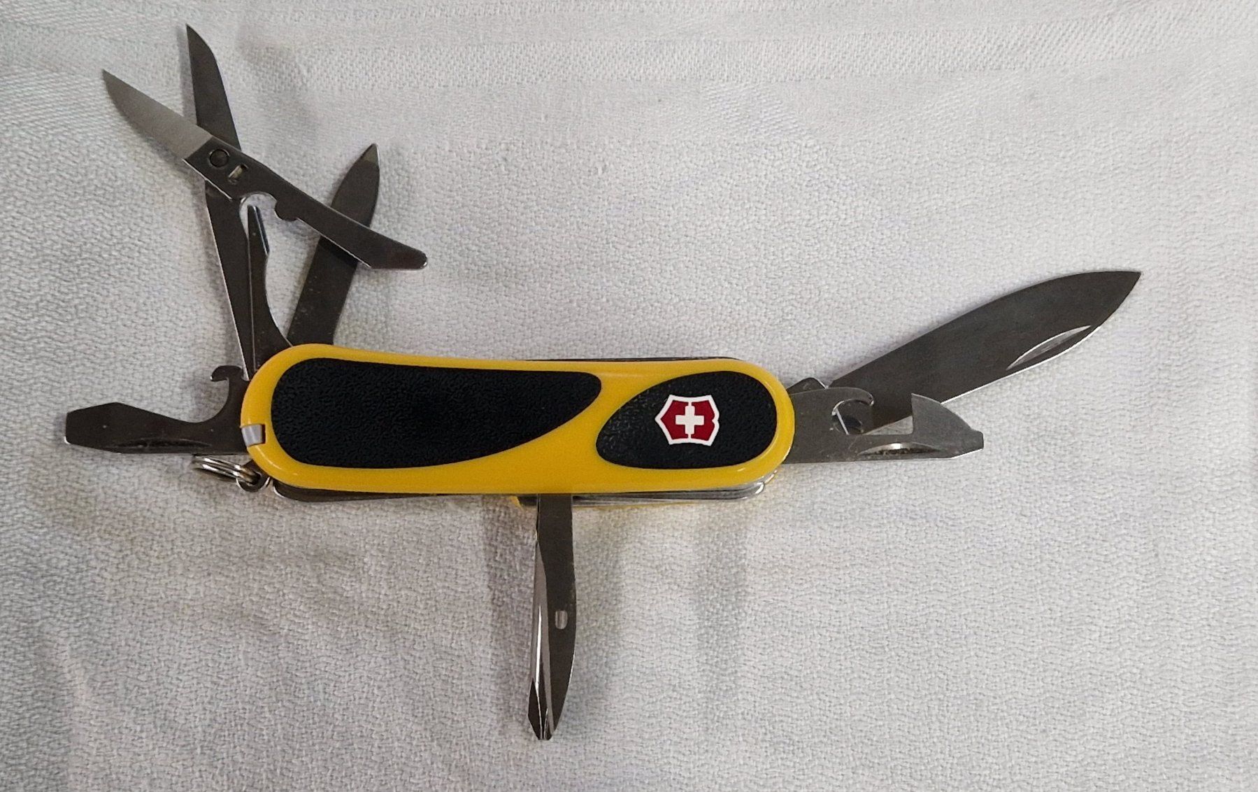Victorinox Taschenmesser: VICTORINOX SACKMESSER – Gebraucht aus Bilten von Mic2022 2
