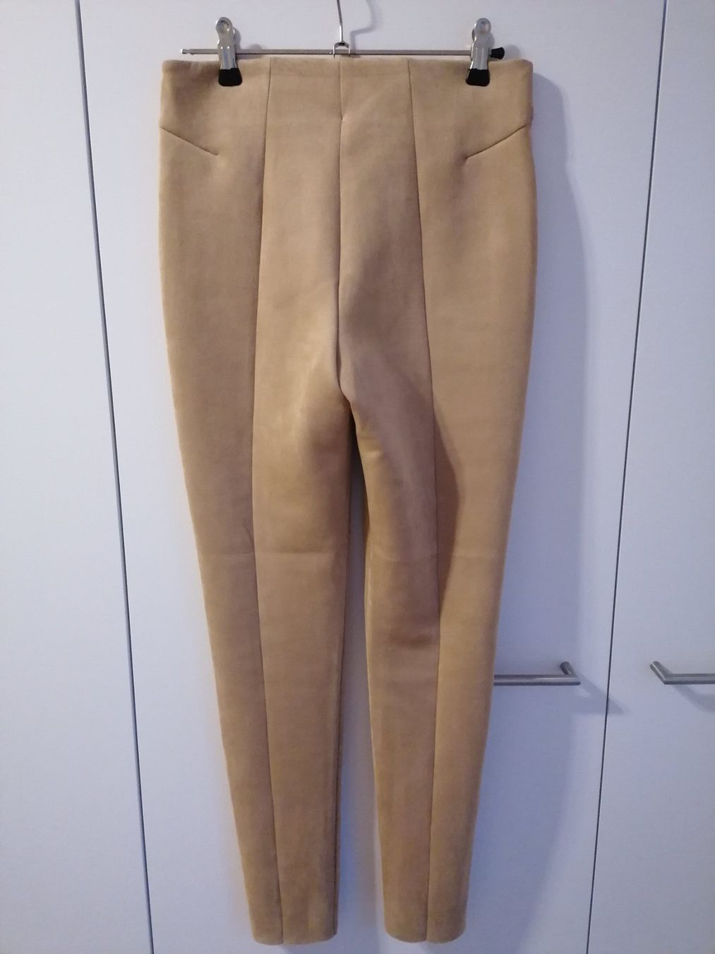 Leggings: Velours Leggings – Nuovo e nell'imballaggio originale da Sempach venduto da .1SecondBrands. 1