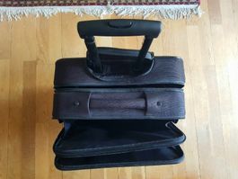 Aktenkoffer / Trolley von Travelite, schwarz